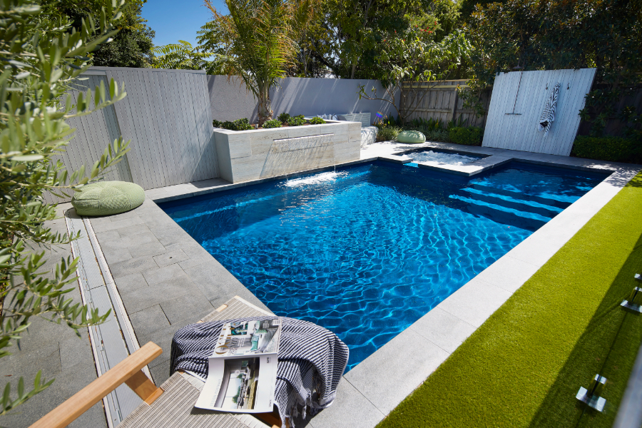 7m Manhattan Swimming Pool Slimline