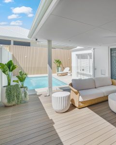 Amalfi 5.2m x 2.8m Alpine White Shimmer_04