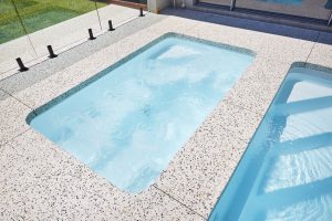 Sorrento_7-1m_x_2-8m_Alpine-White-Shimmer-lake-coogee_01