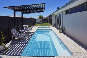 Sorrento_7-1m_x_2-8m_Alpine-White-Shimmer-lake-coogee_06