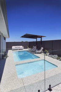 Sorrento_7-1m_x_2-8m_Alpine-White-Shimmer-lake-coogee_08