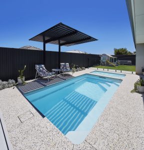 Sorrento_7-1m_x_2-8m_Alpine-White-Shimmer-lake-coogee_09