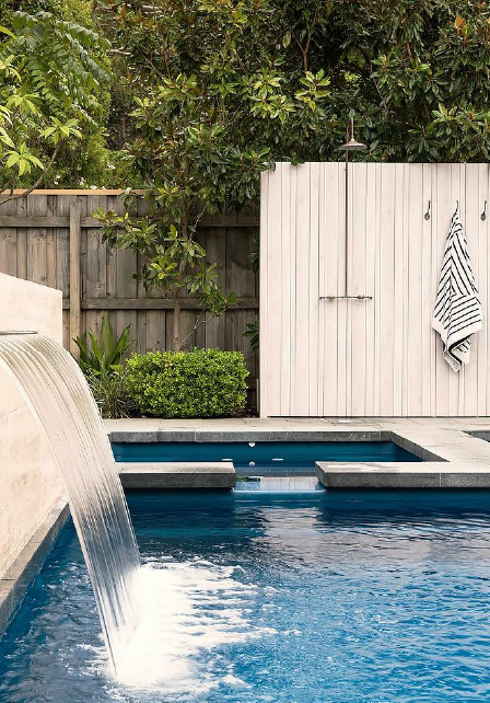 a-how-to-guide-on-outdoor-showers-for-your-pool-blogimage1-m