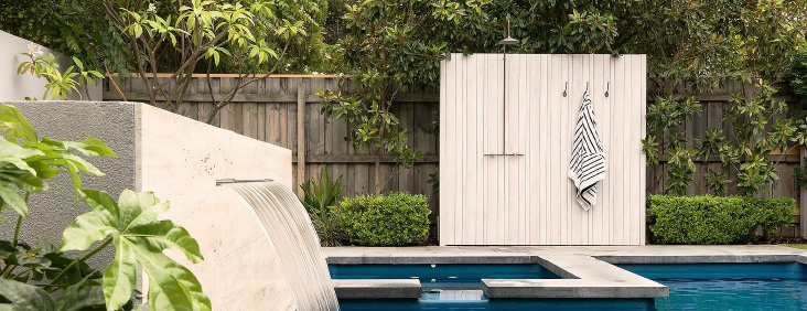 a-how-to-guide-on-outdoor-showers-for-your-pool-blogimage1