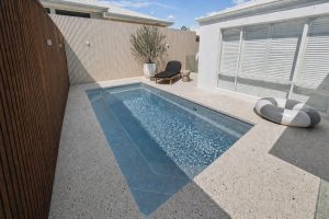 amalfi-4-2-m-silver-shimmer-hero