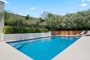 brampton-8.2m-x-4-4m-royal-jade-shimmer-mar2026-11