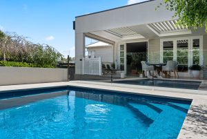 brampton-8.2m-x-4-4m-royal-jade-shimmer-mar2026-12