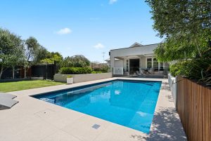 brampton-8.2m-x-4-4m-royal-jade-shimmer-mar2026-3