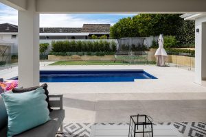 majestic-6-5-m-royal-blue-shimmer-bicton-4