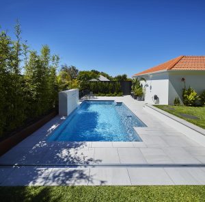 majestic-7-5-m-hampton-grey-shimmer-claremont-1