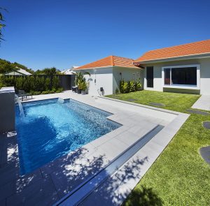 majestic-7-5-m-hampton-grey-shimmer-claremont-2