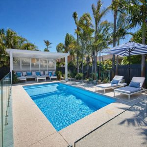 sunseeker-slimline-6-2m-sky-blue-shimmer-stirling-2